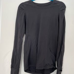 Lululemon running top